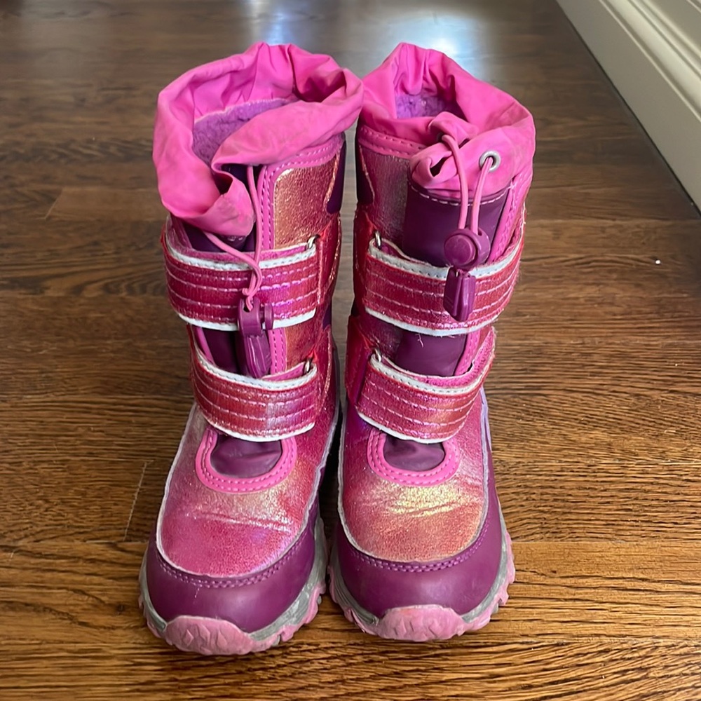 Like new Lands End Toddler Snow Boots